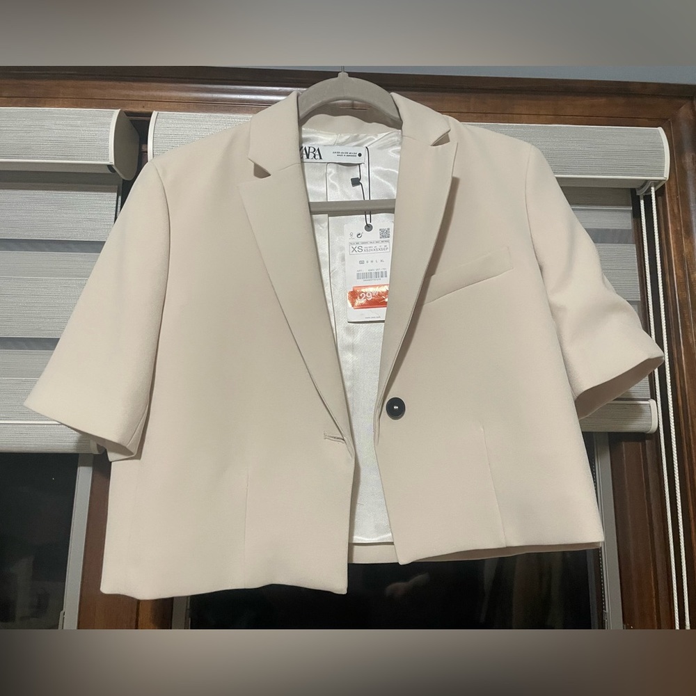 Zara Cropped Short Sleeve Blazer Top XS Cream